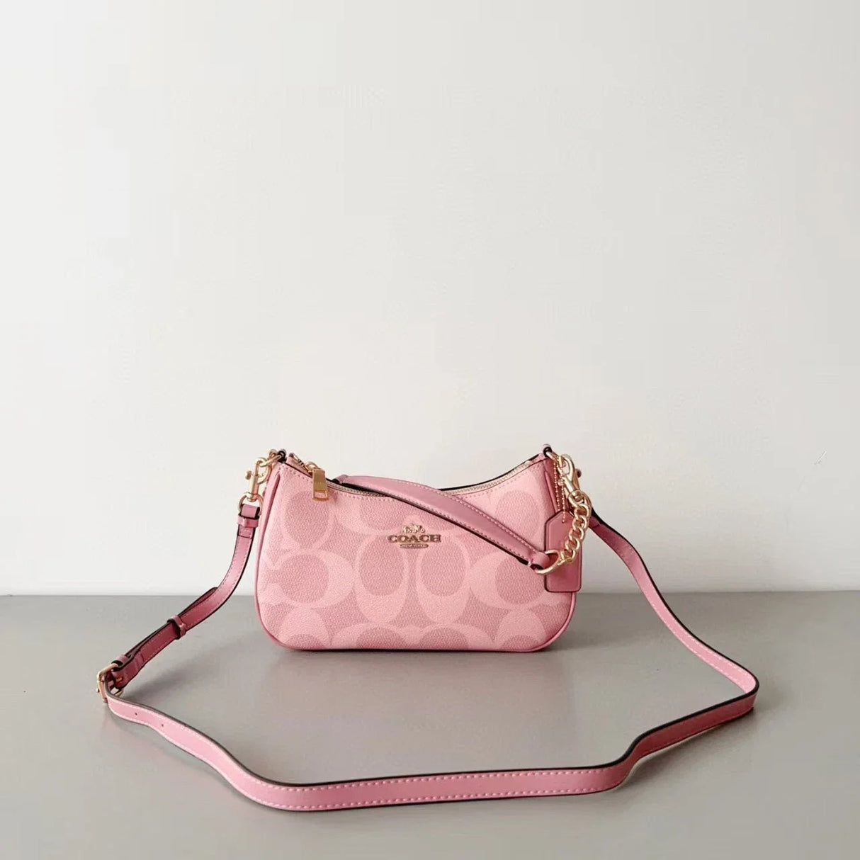 Teri Shoulder Bag